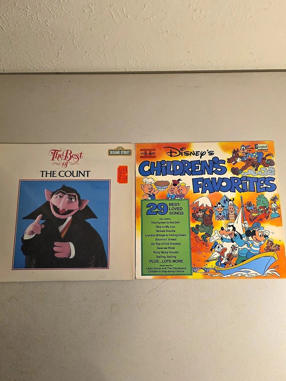 Sesame Street The Count / Disney's Children's Favorites Vinyl Record Set Black &